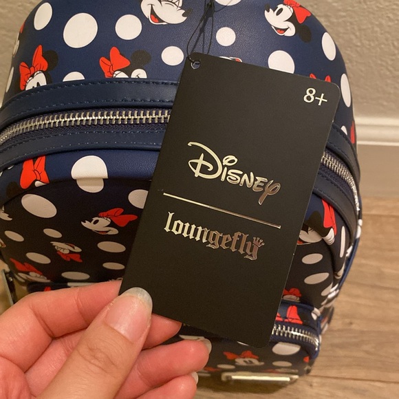 Loungefly Minnie Mouse mini backpack - brand new - Picture 4 of 4